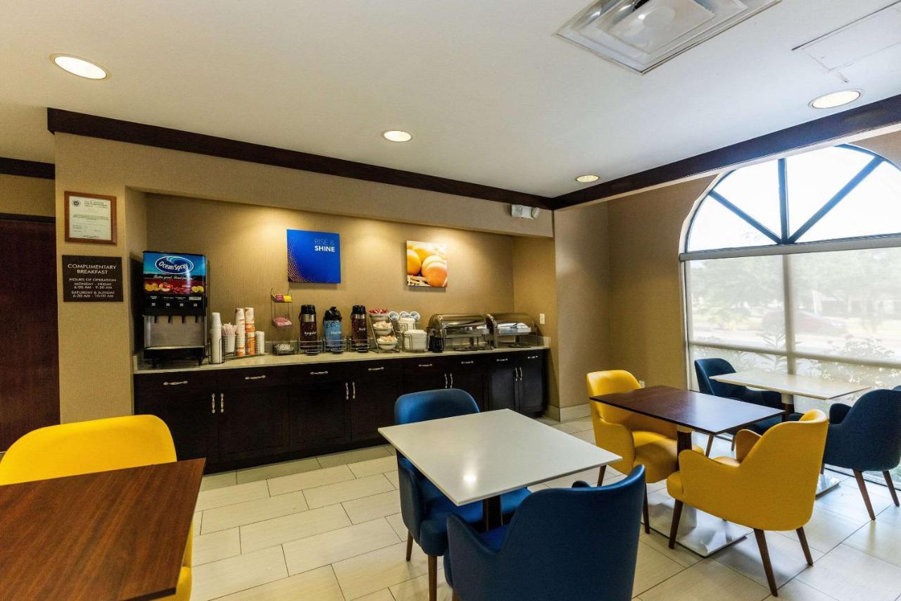 Comfort Suites Houston West At Clay Road Экстерьер фото