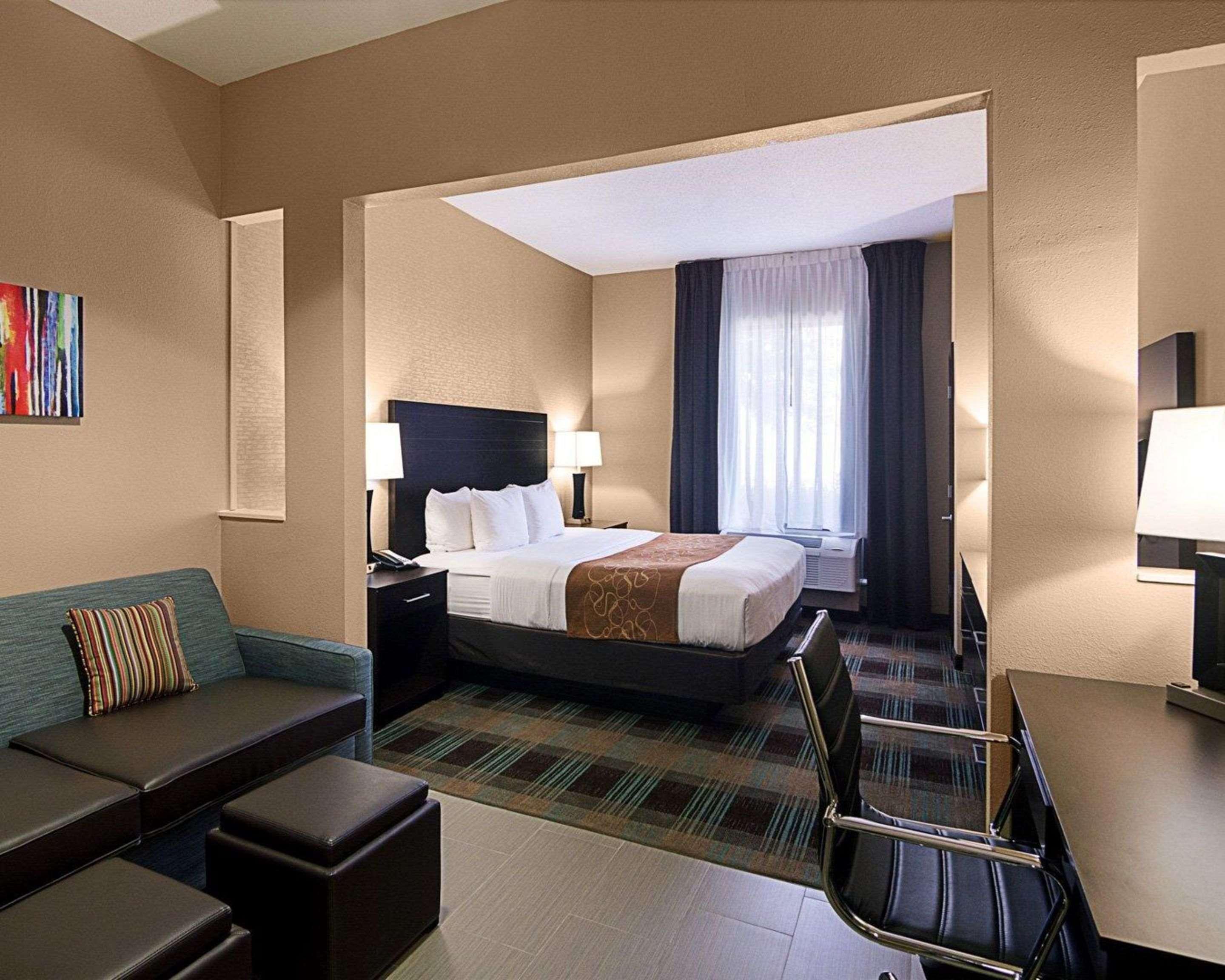 Comfort Suites Houston West At Clay Road Экстерьер фото